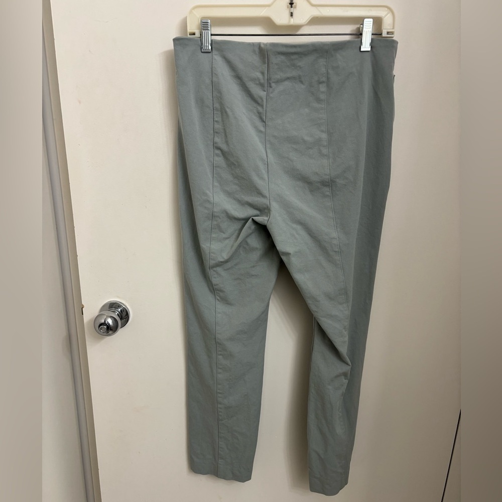 Old Navy Extra-high waisted polished pixie skinny stretch pants - Picture 2 of 12